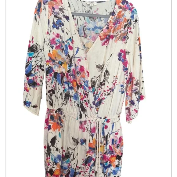 Umgee Floral Print Romper with pockets. NWT - Picture 3 of 5